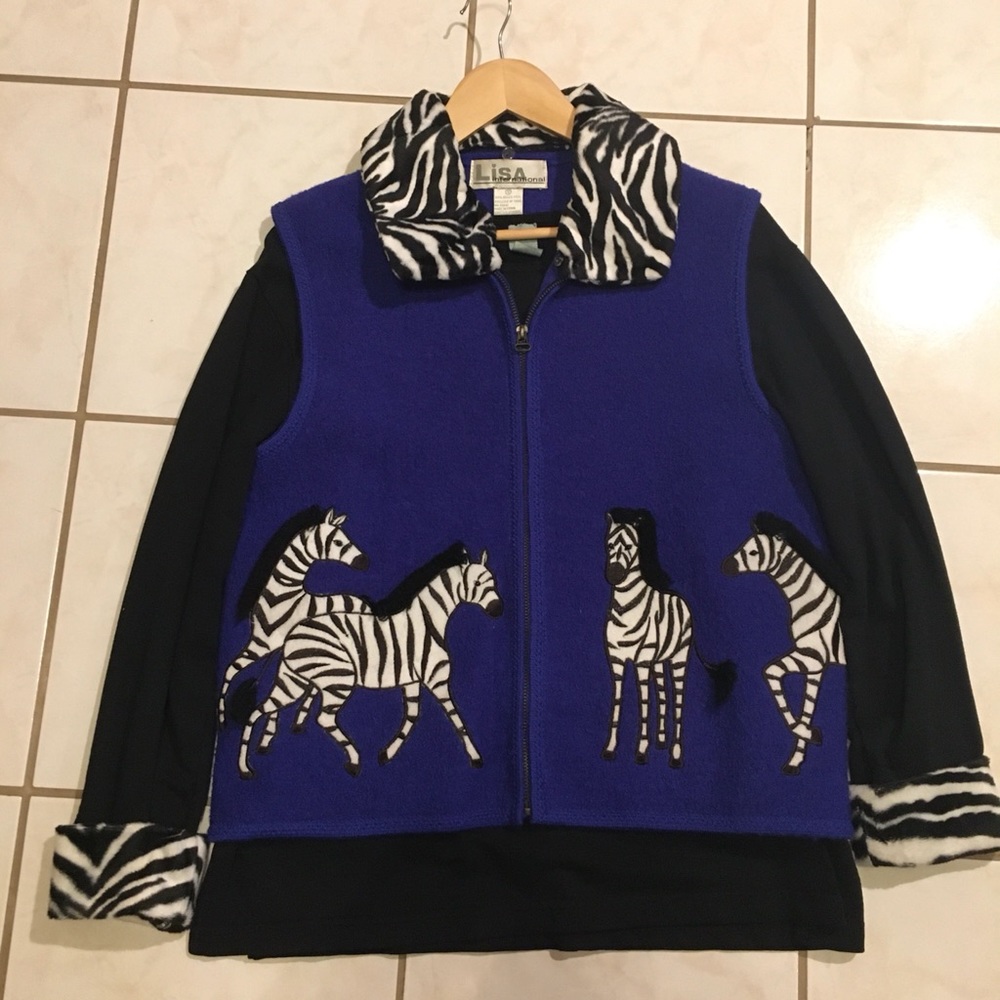 2 piece Lisa International vest and pullover